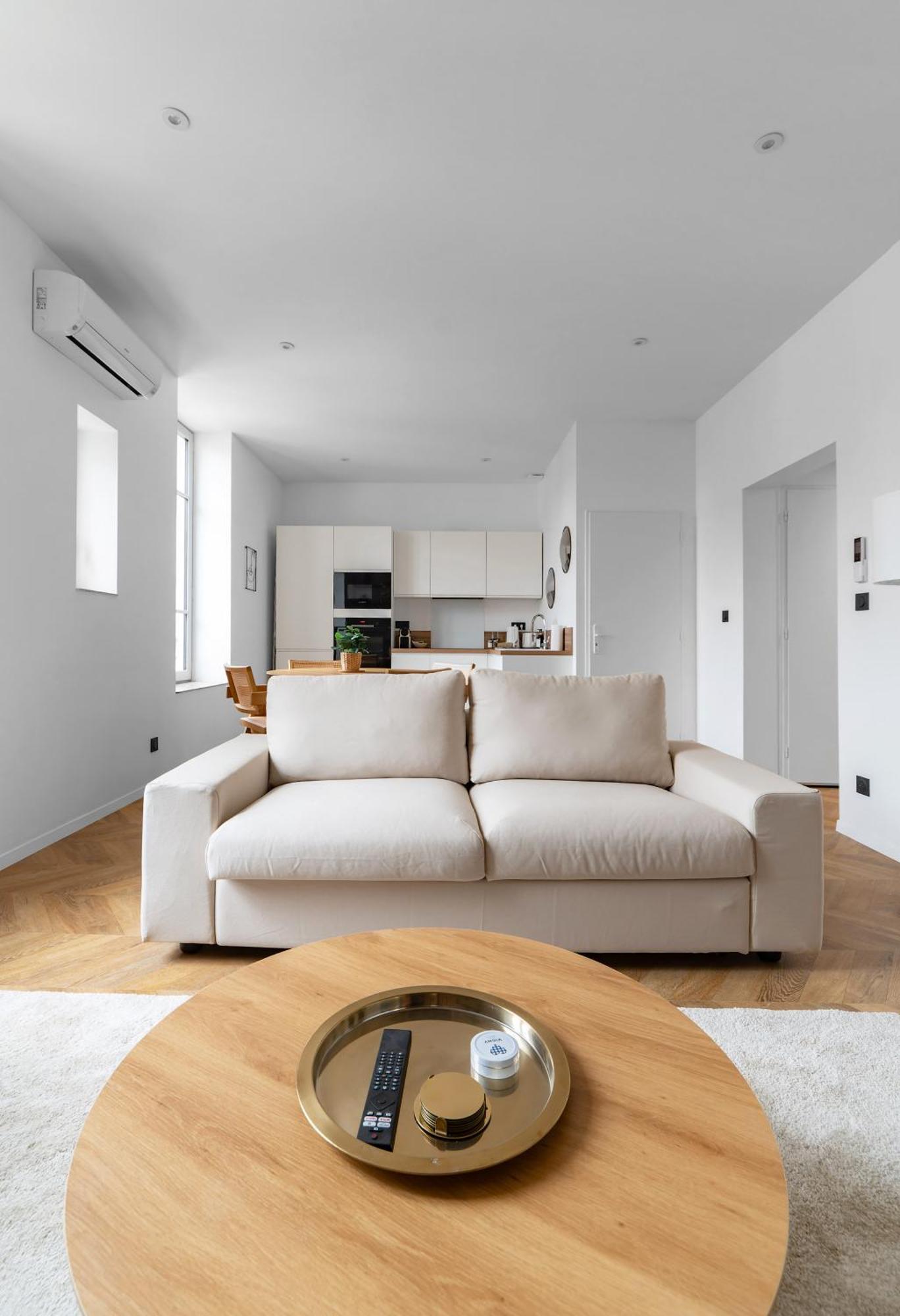 Residence Jaures - Appartements Design Et Climatises En Centre Ville 비시 외부 사진
