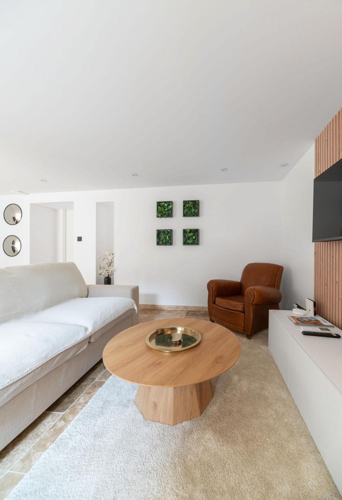 Residence Jaures - Appartements Design Et Climatises En Centre Ville 비시 외부 사진